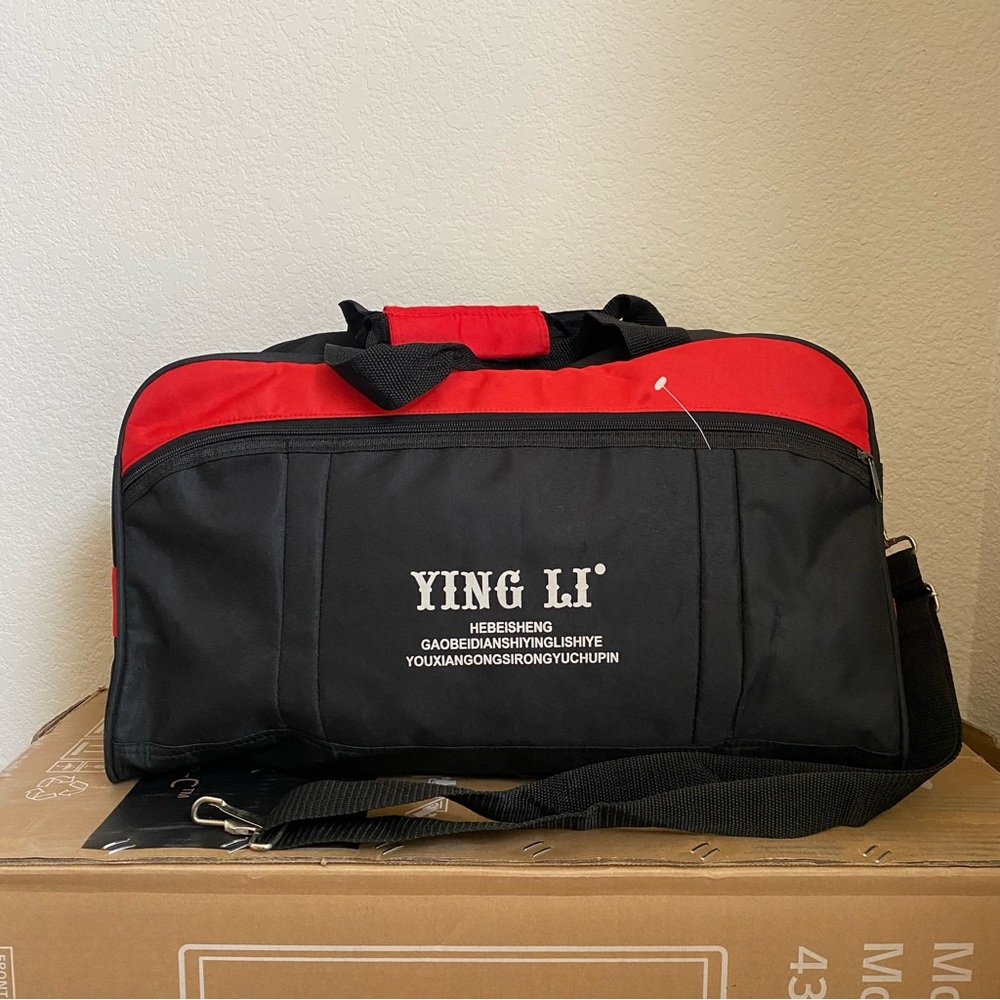 Black Red Travel Duffel Bag Zip Shoulder Gym Bag Sports Tote